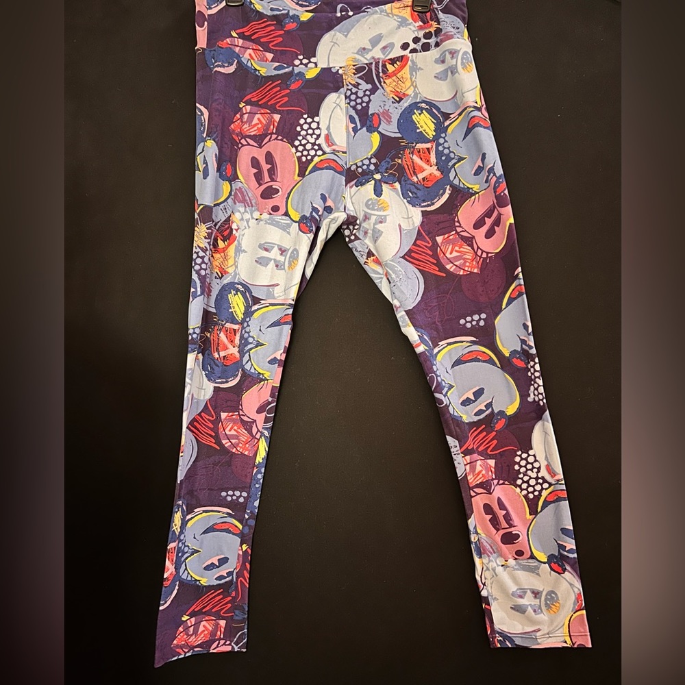 Disney Mickey Mouse Minnie Mouse Print Leggings size Tall & Curvy